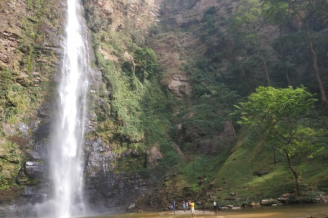 3 Days Private Wanderlust Eco Tour in Volta, Ghana. - Who should book this trip
