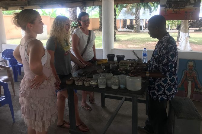 8 Day Cultural, History and Adventure Tour - Day 3: Lake Volta, the Akosombo Dam, and the road to Kumasi