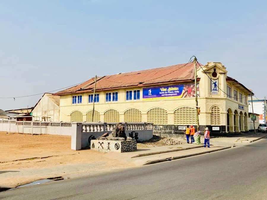 Accra Architectural Tour - Why Accra’s buildings make a better introduction than a checklist