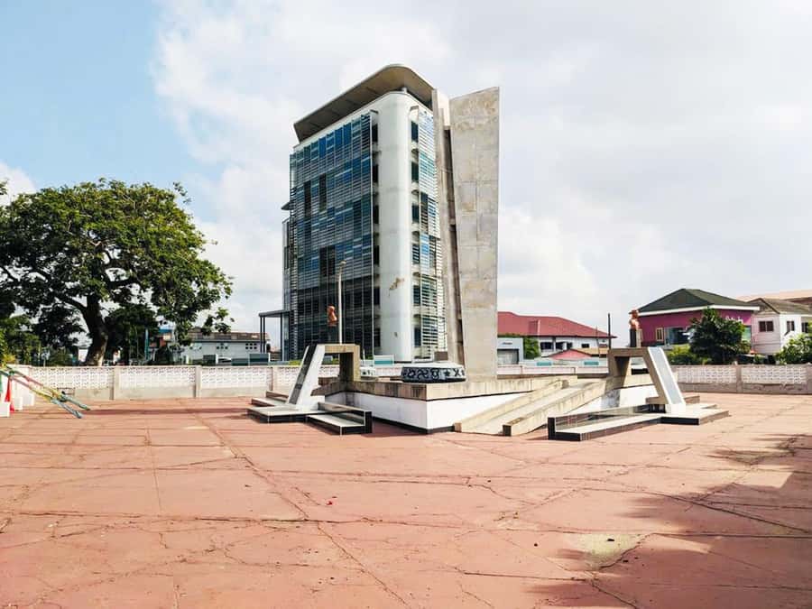 Accra Architectural Tour - Who will get the most from this Accra tour