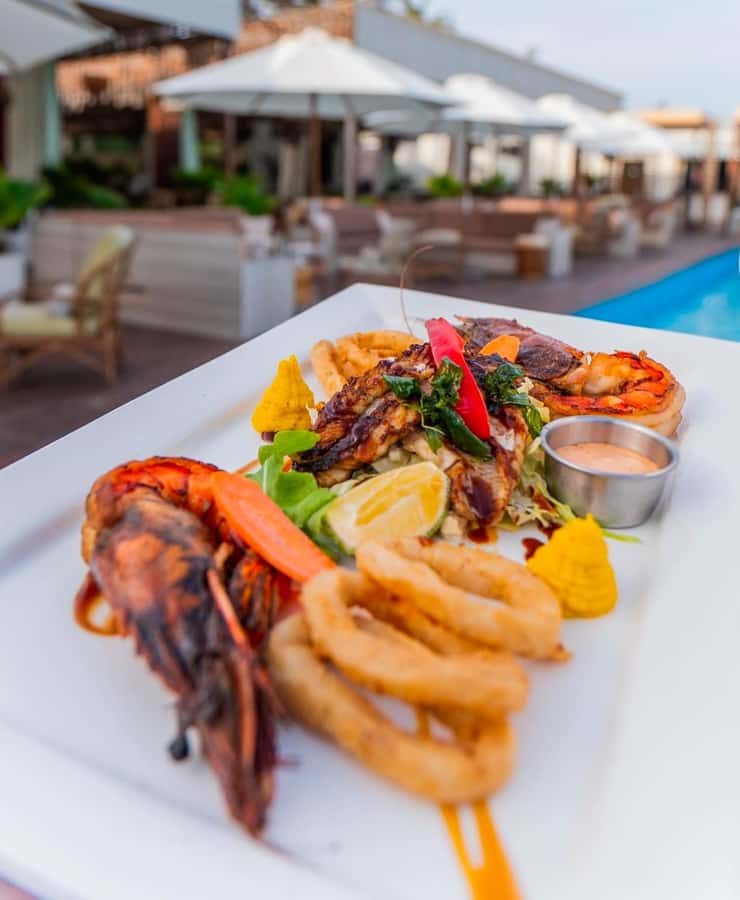 Accra Beachfront Experience: Sun Sand Calm & Lunch - The biggest issue: confirmed pickup and operator contact