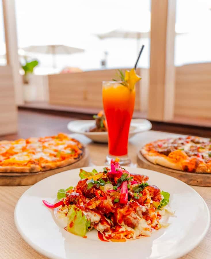 Accra Beachfront Experience: Sun Sand Calm & Lunch - Who will get the most from this beach day
