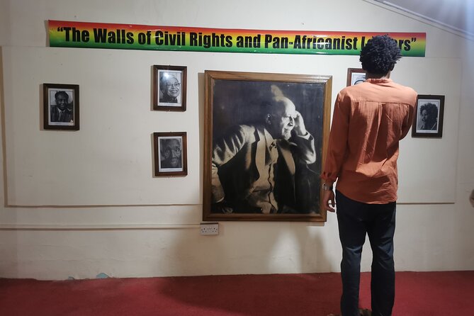 Accra Guided City Tour Experience - W.E.B. Du Bois Center: Pan-African connections