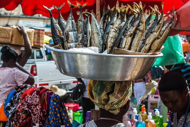 Accra Markets Tour - Kantamanto and the Everyday Side of Trade