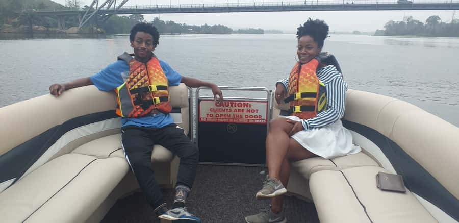 Accra: Shai Hills, Caves & Boat Full-Day Eco-Friendly Tour - Cruising across Volta Lake