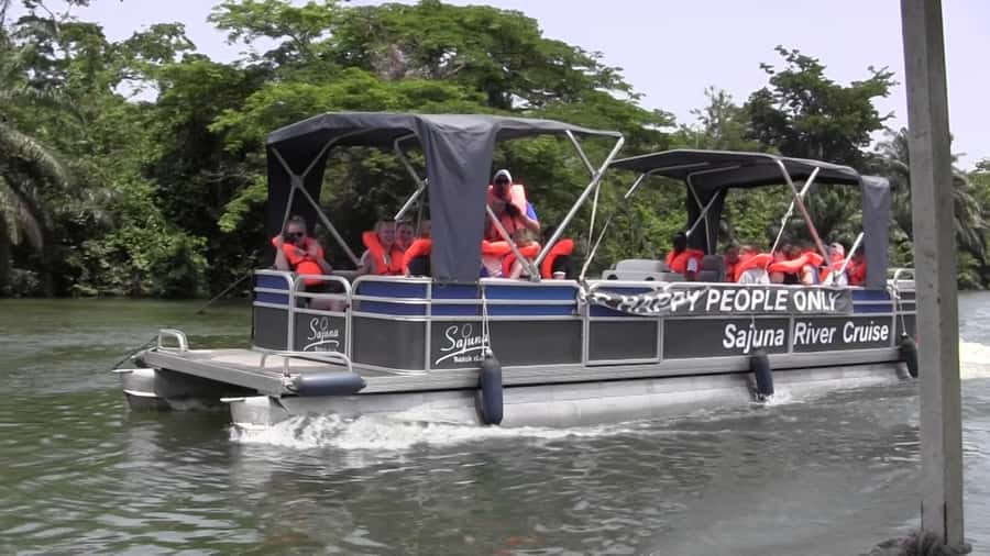 Accra: Shai Hills, Caves & Boat Full-Day Eco-Friendly Tour - Seeing Ghana’s hydro-electric plant