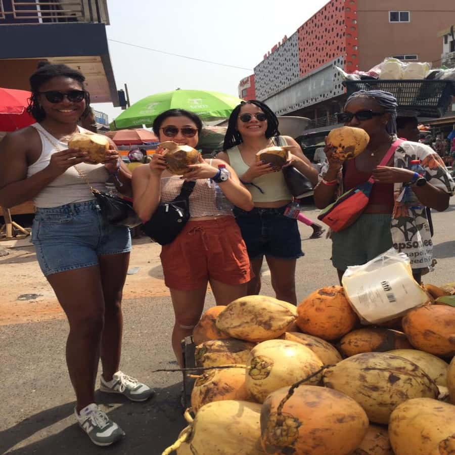 Accra Street Food Tour: Makola Market Tour With Full Lunch - Key points at a glance