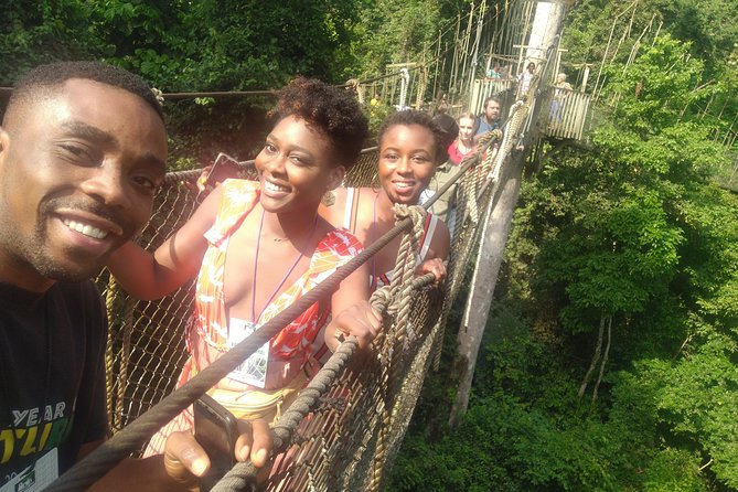 Accra To Cape Coast And Elmina Day Tour - Who should book this experience?