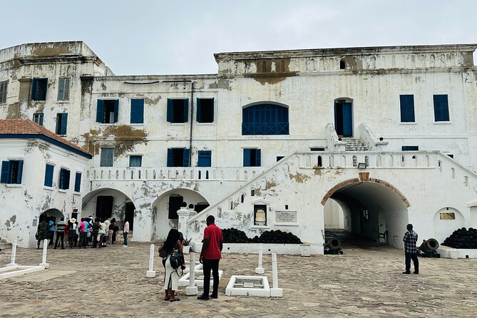 Assin Manso Slave River and Cape Coast Castle Private Day Tour - The 5:30 am departure from Accra