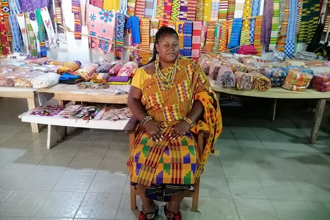 Bonwire Namimg Ceremony and Kente Tourist Center - Receiving an Akan Name at Bonwire Palace