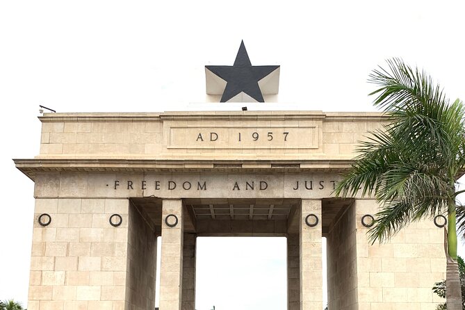 Explore the Beautiful History of Accra City - Jamestown and the James Town Lighthouse