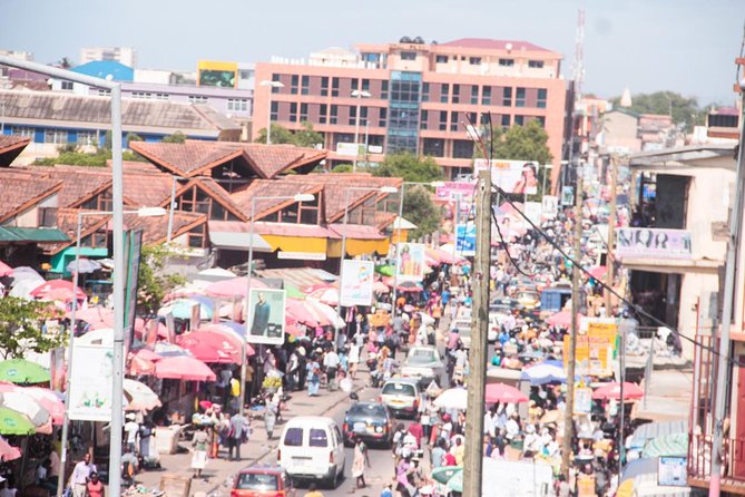 Full Day Accra Guided Tour - Centre for National Culture: a practical souvenir stop