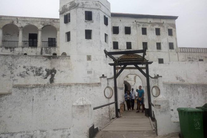 Ghana City 2-day Tour - Following the route from Assin Manso to the coast