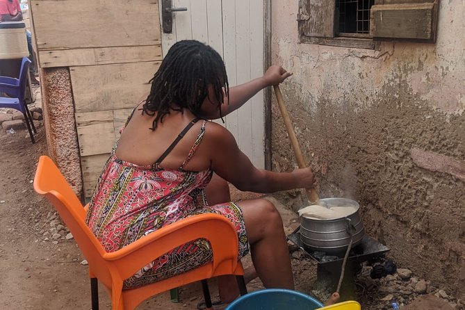 Local Ghanaian Cooking Class in Accra to help support wellness community center - Tasting Emergency, Hatso, and Uwuba
