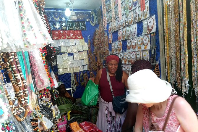 Makola Market Walking Tour - The artisan and timber market for a longer walk