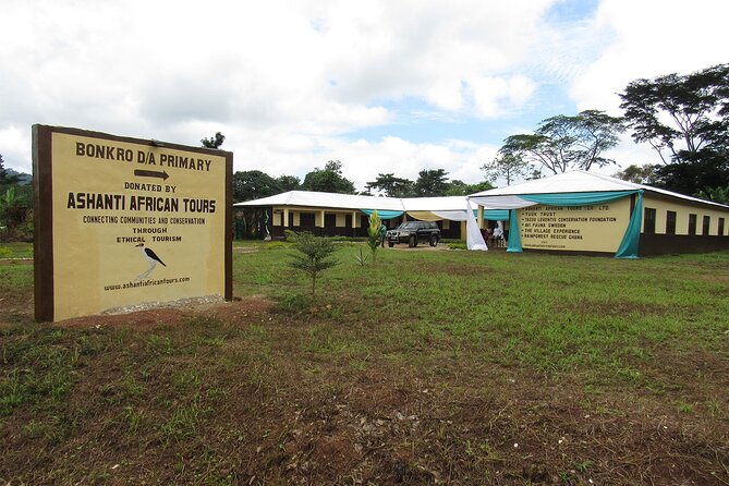 Private Multi-Day Ghana Tour about Culture History and Wildlife - 7 Days - Kakum adds rainforest and a touch of wildlife